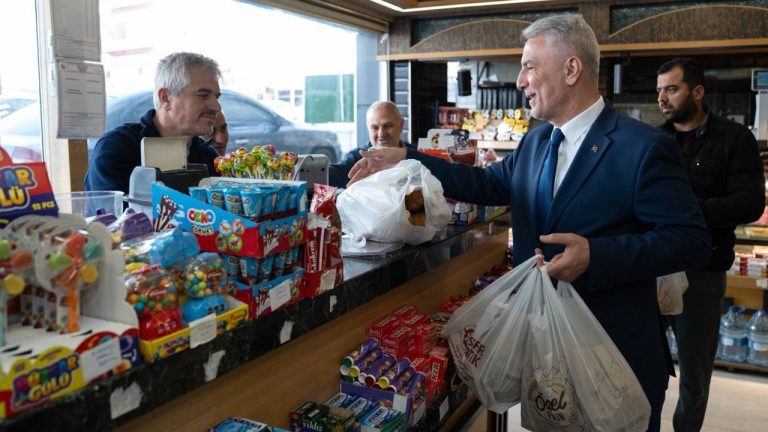Bakan Bolat’tan ‘boykot’ tepkisi: Bugün iktisada sahip çıkma günü