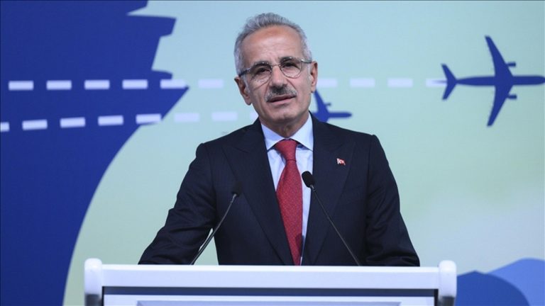 Bakan Uraloğlu açıkladı: Türkiye Avrupa’da ‘Üçlü Pist Operasyonu’nu uygulayan birinci ülke olacak