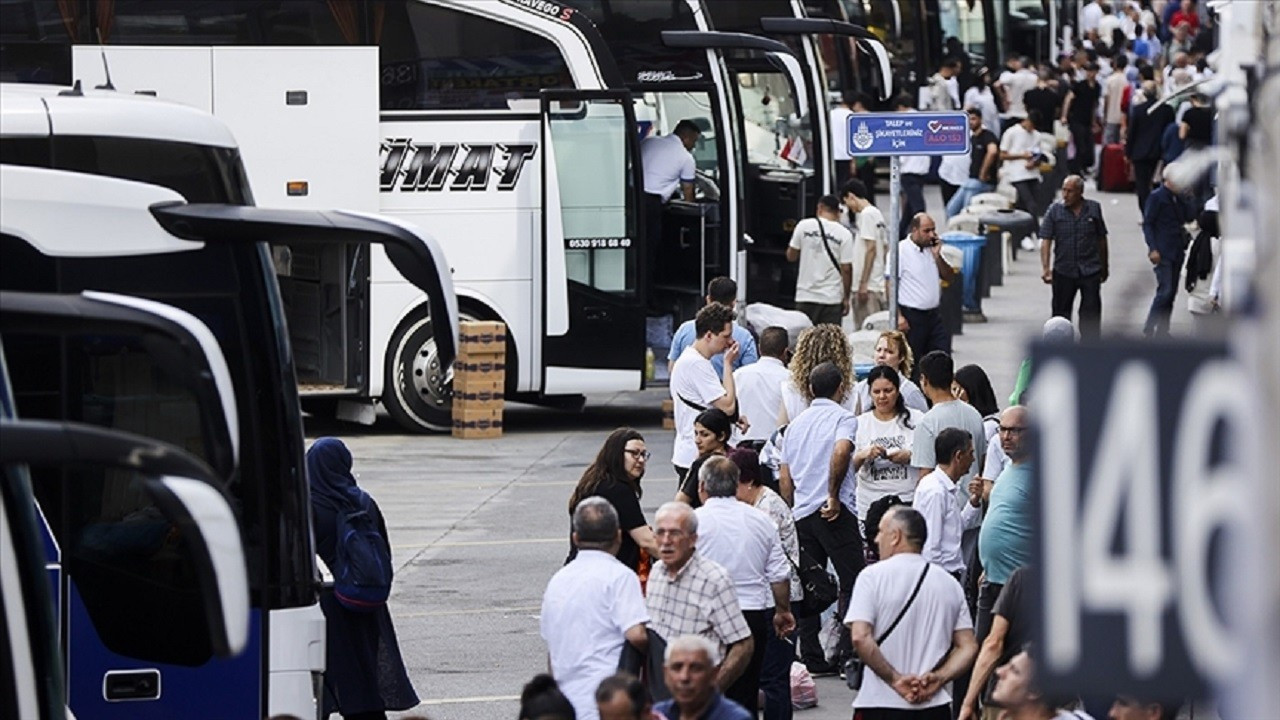 Fahiş fiyatlı otobüs biletlerine 37,4 milyon liralık ceza