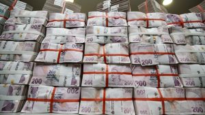 Hazine düzenlediği tahvil ihalesinde yaklaşık 62,6 milyar lira borçlandı