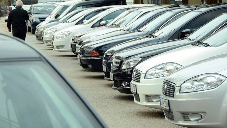 İkinci el araçlarda fiyatlar mart ayında geriledi