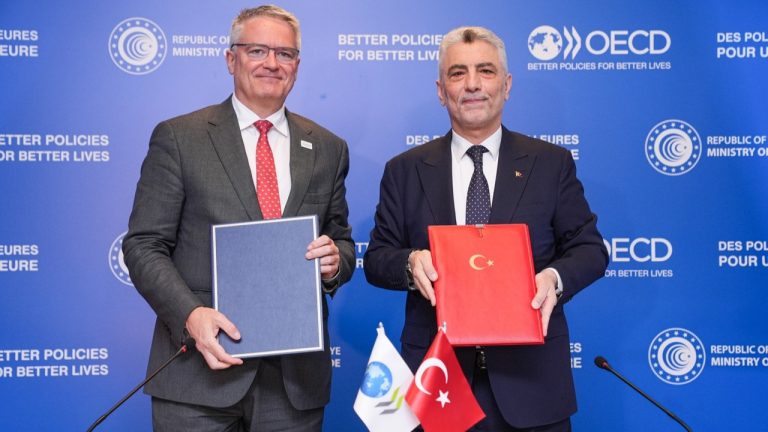 Ticaret Bakanlığı ile OECD arasında protokol! İstanbul’daki varlığı uzatıldı