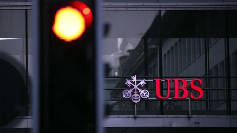 UBS, beklenenden daha düzgün bir birinci çeyrek net kârı açıkladı