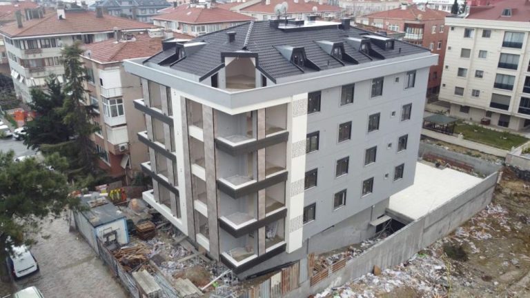 ‘Yarısı Bizden’ kampanyası ile riskli yapılar dönüşüyor