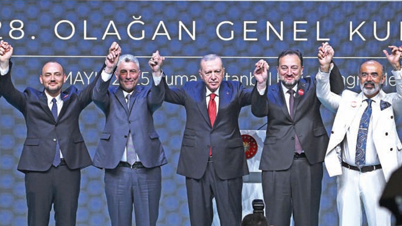 Cumhurbaşkanı Erdoğan: Dalgalanmalara karşı başarılı bir imtihan verdik