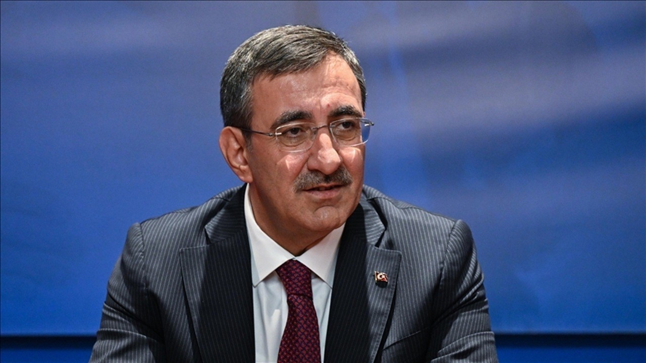 Cumhurbaşkanı Yardımcısı Yılmaz dış ticaret bilgilerini kıymetlendirdi
