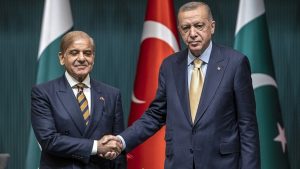 Pakistan Başbakanı Şerif’ten Cumhurbaşkanı Erdoğan’a teşekkür
