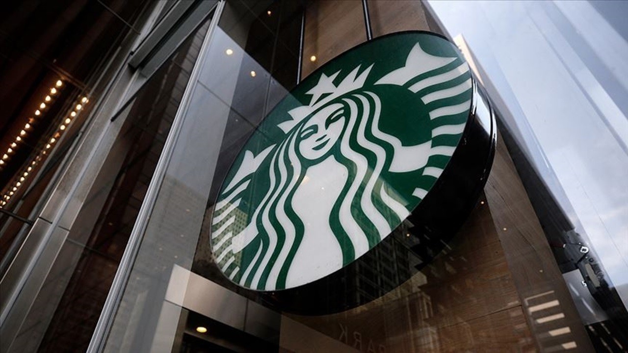 Starbucks’ta yüzlerce çalışan iş bıraktı: Grevlerin büyümesi bekleniyor