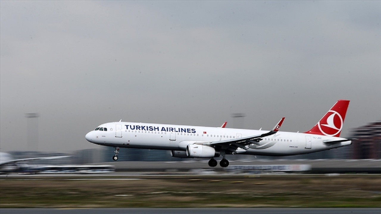 THY, aktarmasız Sevilla uçuşlarına başlıyor