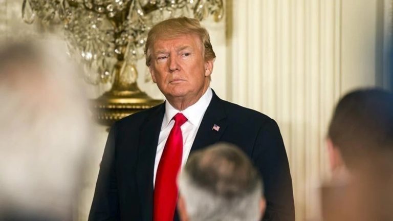 Trump, binlerce istihbarat çalışanını işten çıkarmayı planlıyor: 1200 CIA işçisi riskte