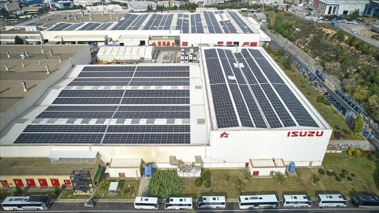 Anadolu Isuzu, Dubai ile milyon dolarlık ihracat muahedesi imzaladı