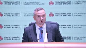 Anket sonuçları açıklandı: Ekonomistlerin faiz beklentisi belirli oldu! TCMB faizi indirecek mi?