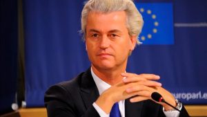 Aşırı sağcı PVV’nin lideri Geert Wilders Hollanda’da hükümeti düşürdü