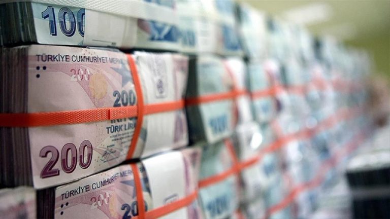 Carry trade tekrar yükselişe geçti: Dev bankadan TL tavsiyesi geldi