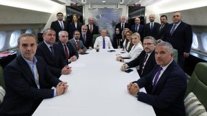 Cumhurbaşkanı Erdoğan’dan Tiran dönüşü Avrupa’ya net ileti: Trump’ın kararı örnek olmalı!