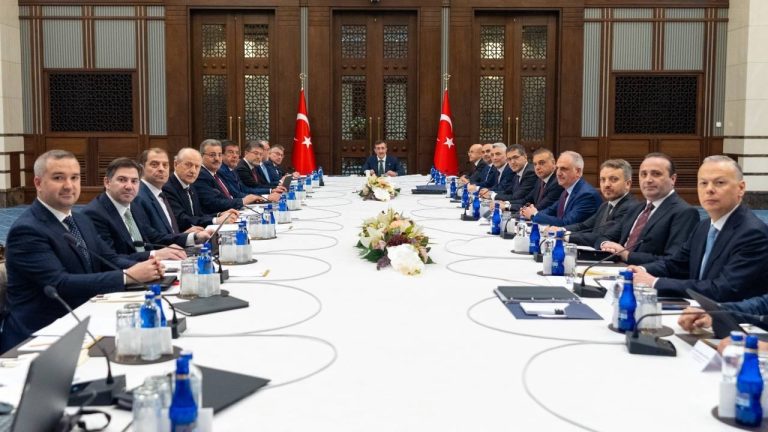EKK’dan iktisada itimat bildirisi: Konutta ve ihracatta yeni teşvikler geliyor