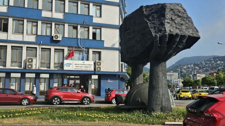 Emeğin başşehriydi artık emeklinin başşehri oldu: Zonguldak’ta emekli sayısı çalışan sayısını geçti