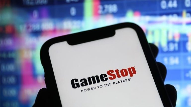 GameStop’un gelirleri birinci çeyrekte sert düştü