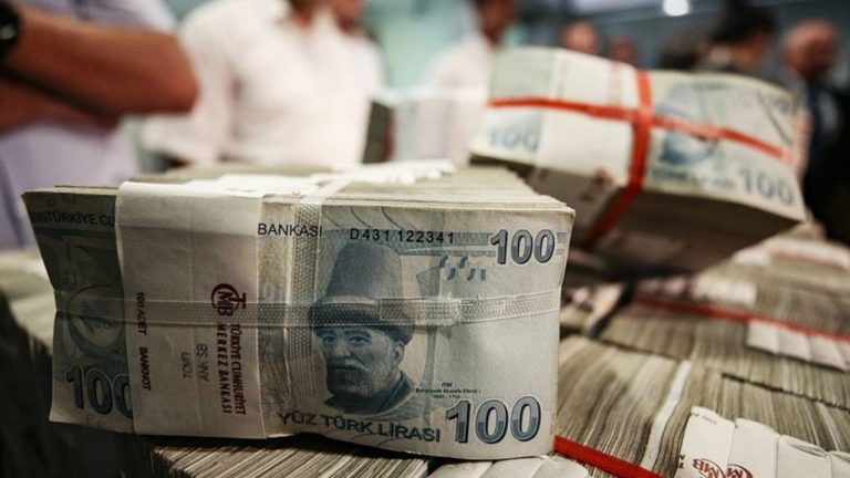 Hazine kefaletiyle kullandırılan kredi 931 milyar liraya ulaştı