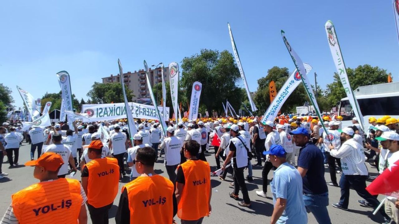 Kamu emekçisi artırımında anlaşamayan Türk-İş hareket takvimini açıkladı