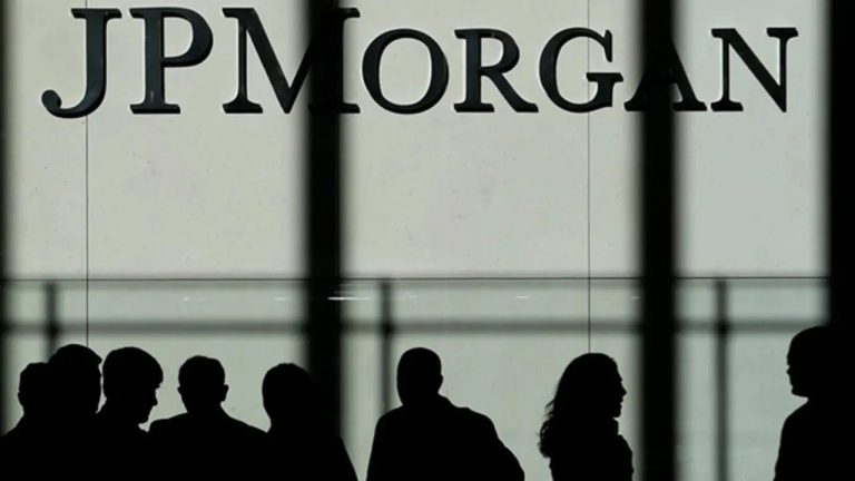 Kripto aksisi CEO’dan geri adım! JPMorgan müşterilerine Bitcoin yolu açılıyor