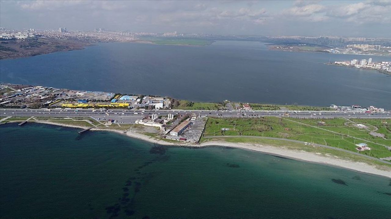 Kuveytli şirketin Kanal İstanbul güzergahındaki arsa yatırımı uydurma imzayla ele geçirildi
