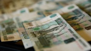Rusya bütçesinde 43,2 milyar dolarlık açık: Münasebet düşen petrol fiyatları
