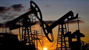 Rusya: Global petrol piyasasında arz açığı yok