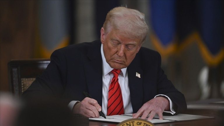 Trump imzaladı: ABD-İngiltere ticaret mutabakatı tamamlandı