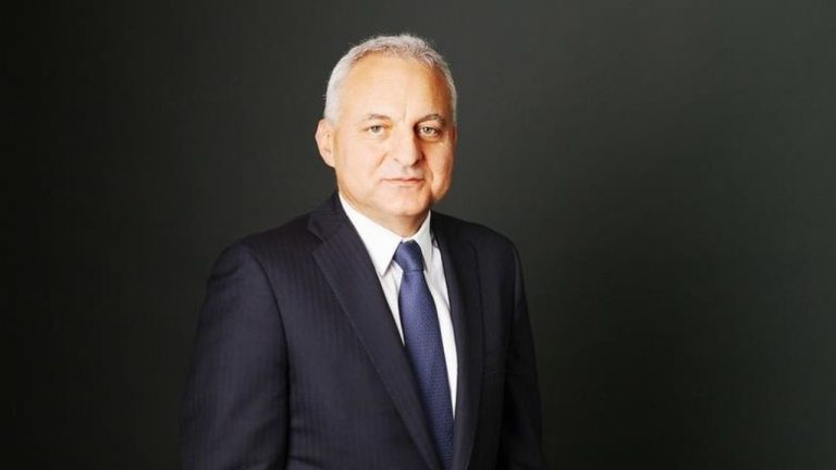Türk CEO Rolls-Royce’u tepeye taşıdı: İngiltere’nin en kıymetli üreticisi oldu