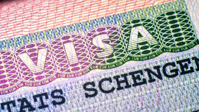 Türklerin Schengen vizesi müracaatlarındaki ret oranı düştü! En çok Yunanistan tercih edildi